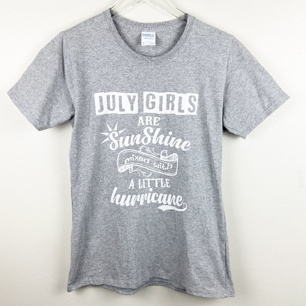 July Girls Gray Graphic Tee Shirt Crewneck Small